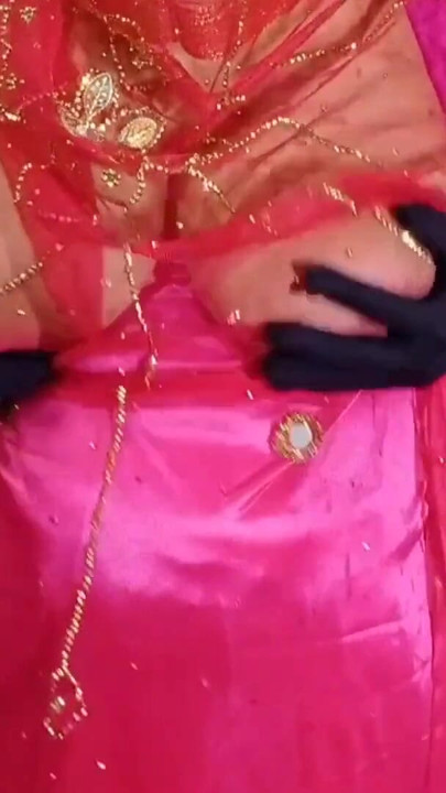 Bangladeshi beautiful housewife sex xnxx | Clip 1