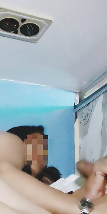 버스에서 온 소녀