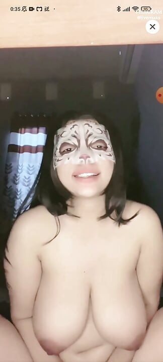 Indo Girl Big Masturbating