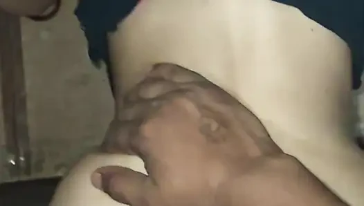 Desi Chut Ka Pani Nikal Gya