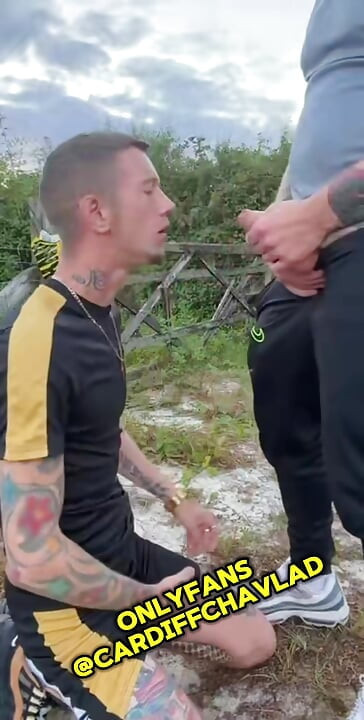 Chav Bea pișat dilf, apoi îl fute tare