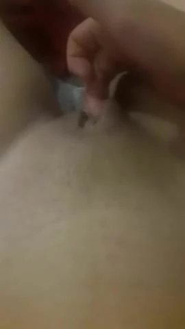 Liseli buse Salatalik sokuyor