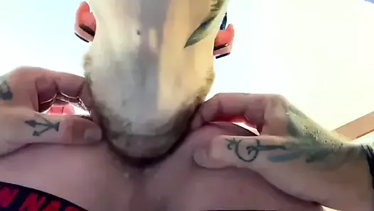 buddy licks my cunt