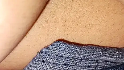 Bhabi ke bade bade chuci se ho rha hai yaar