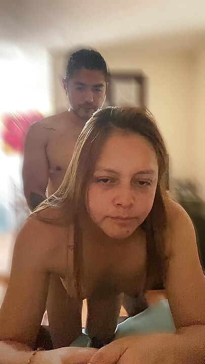 Angy likes to record herself from the front while they are putting their cock inside her pussy