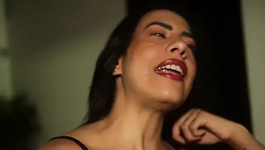 Introducing my MILF neighbor: She welcomes me to the apartment by shaking her ass in my face