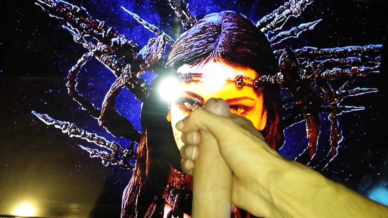 CUM TRIBUTE GOTH GIRL MAGNIFICENT CYBER CROWN (LUIS ROYO)