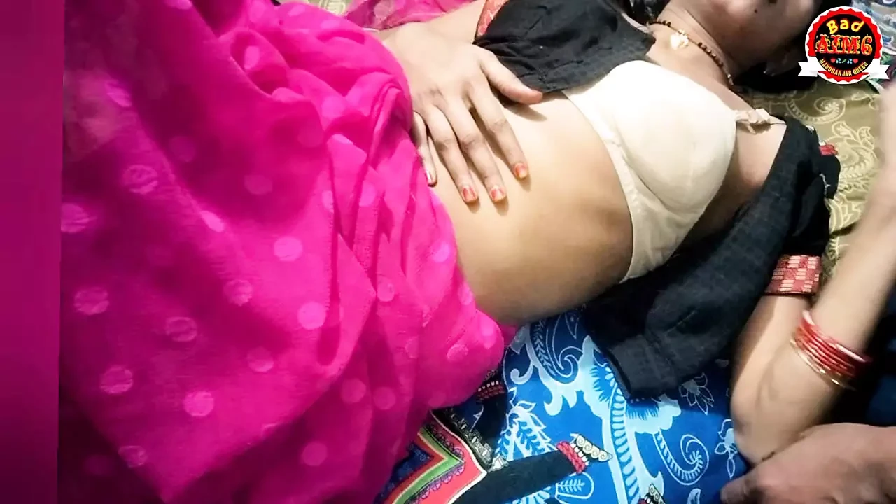 Badaim6 Hot India Desi Bua Ke Ghar Jaane Apni Choti Behen Ki Chudai Video Dalam Bahasa Hindi