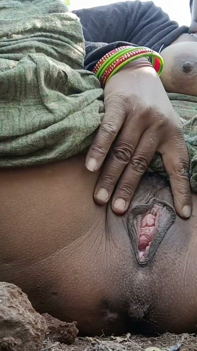 Bhabhi Ne Kiya Fengar Sex Indian Desi Bhabhi | Clip 1