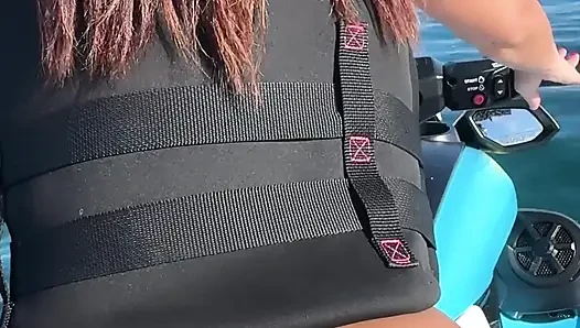 Jetski sex berisiko