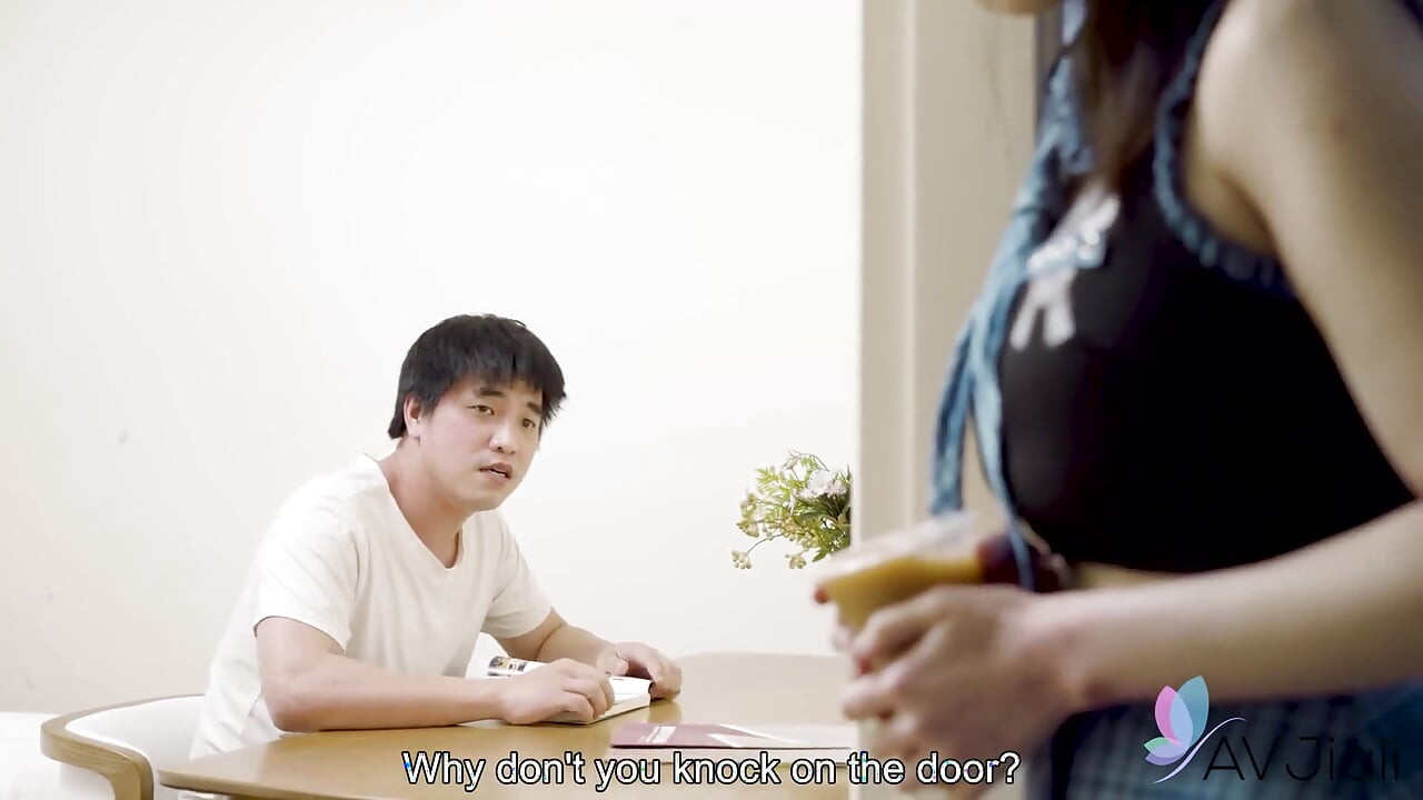 A Sexy Taiwan Classmate Cheers Her Classmate on to Study Harder, with Her Body
