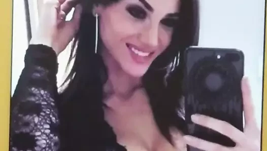 Naiara'ya övgü