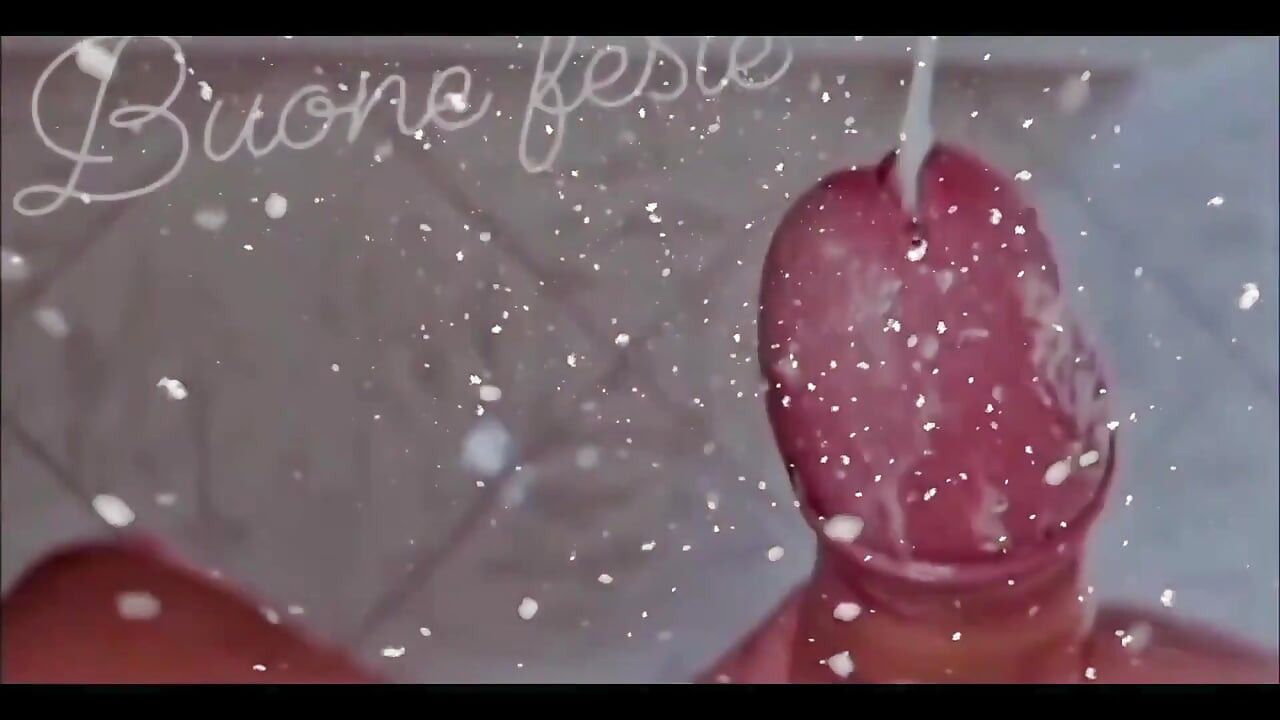 Home Alone - Christmas Cumshot with a Huge Cock