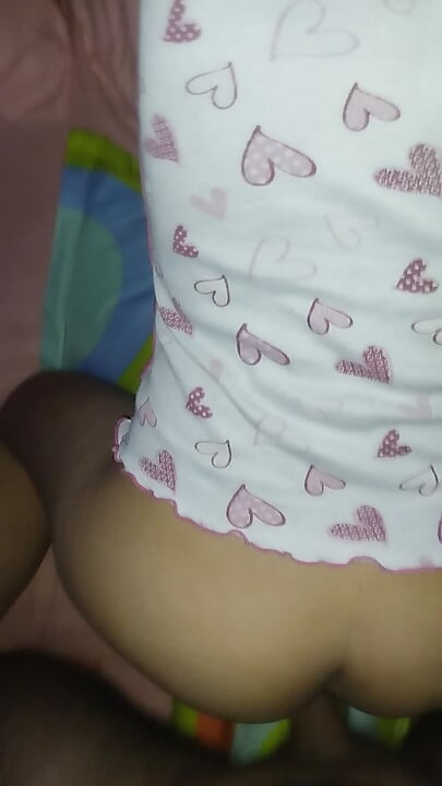 Madrasta Faminta Por Pau Vai Para a Cama E Come O Pau Do Enteado até O Fundo Na Buceta Molhada