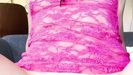 Cewek sange ini lagi asik ngentot penuh gairah, dudukin kontol & nyepong kontol sampai dicrot di muka pov