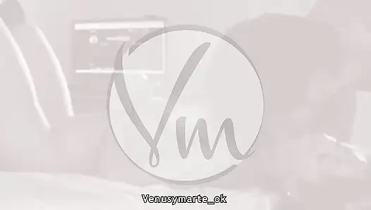 Мой муж трахнул мою задницу, а затем пришел на мои сиськи - VenusyMarteok