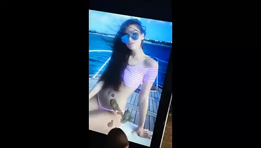 Hailee Steinstein boşalma anısına