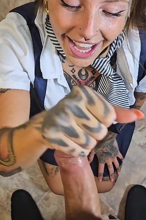 Zpověď o tom, jak jsem přišla o panenství, končí výstřikem na obličej