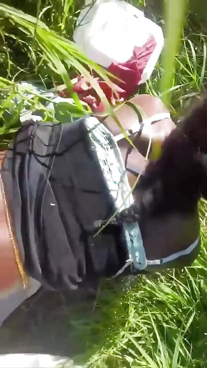 Sex în cuplu în mijlocul unui tur Safari