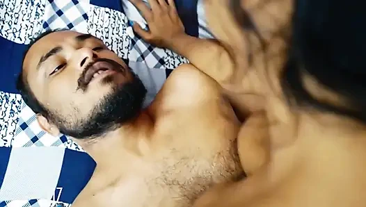 Dicker Arsch Von Fahrer-desi-stil Gefickt