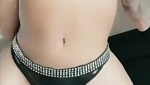 MONSTER DILDO DRILLS LELA STAR'S TINY PUSSY WHILE WEARING LEATHER