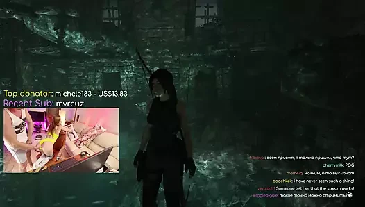 Yayıncı kız kamerayı kapatmayı unuttu ve yayında sikildi