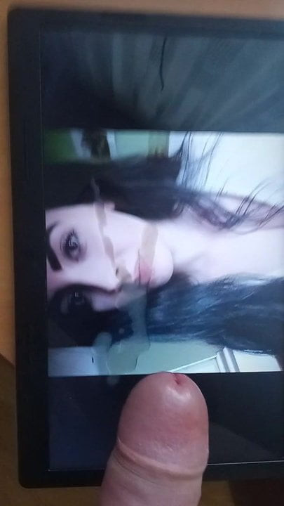Cum tribute
