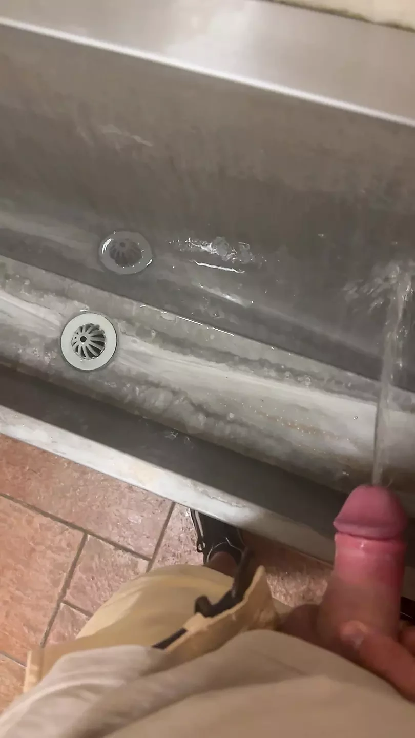 小便器の小便
