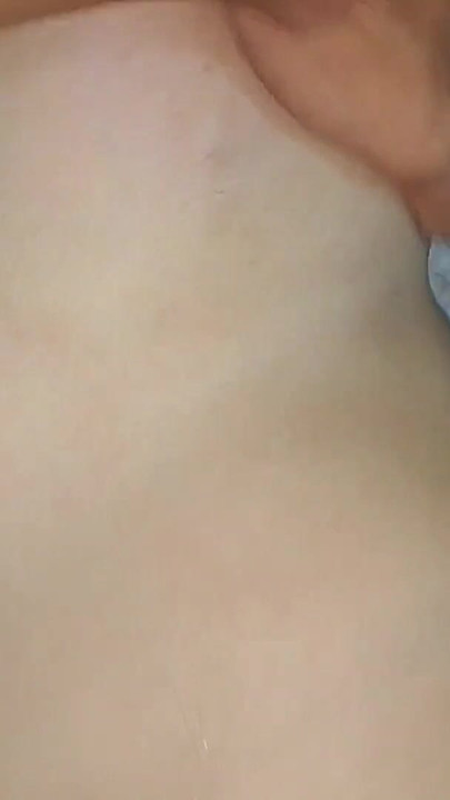 “我在我的房间里打电话给我的女孩并操她”的标志性时刻