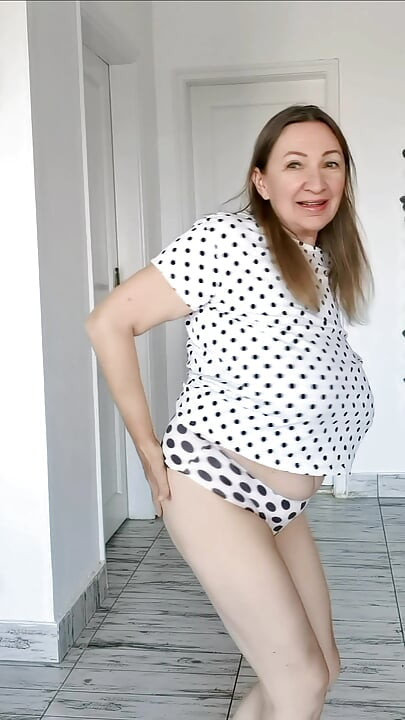 Twirling in Dots: Busty Granny MariaOld’s  Sexy Dance Delight