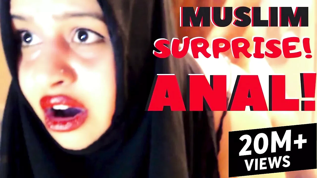Girl with a big ass in a hijab gets hardcore anal