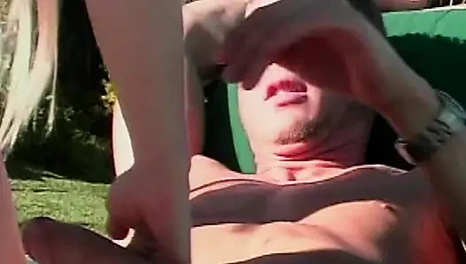 Weiße Höschen Chroniken: Heißer Outdoor-Sex