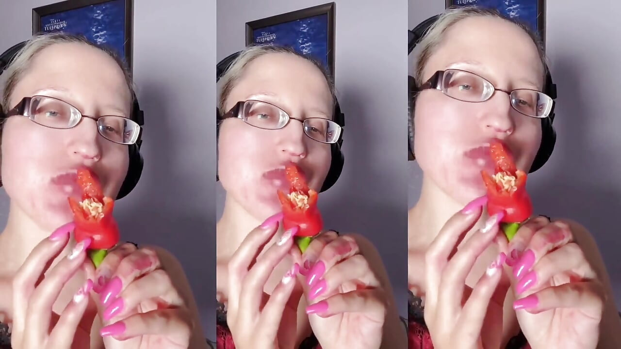 Asmr Paprika Pepper Eating - Asmr, Eye Glasses, Gianess, Lipstick, Big Lips, Mouth, Food, Face Fetish, Long Nails
