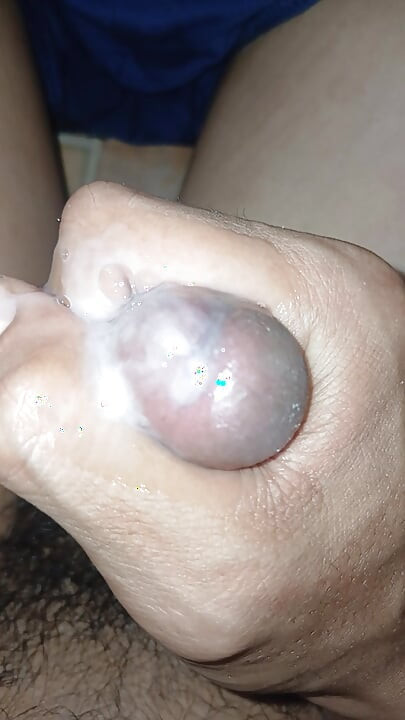 Squirt Cock In The Toilet