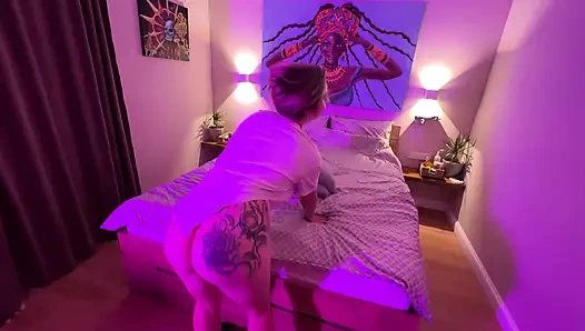 Fucking Before Bed so That the Pussy Peacefully