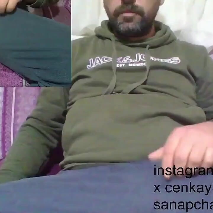 Master Daddy Was on Live Broadcast