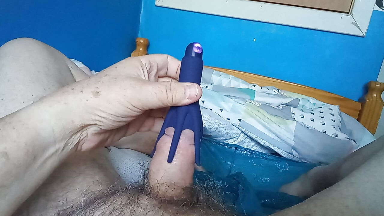 New sensation vibrator