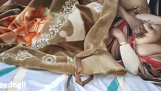 Настоящий секс индийской мачехи и пасынка