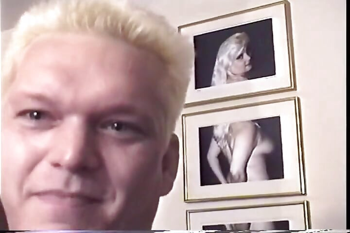 Blonde MILF nimmt dicken BBC tief in behaarte muschi