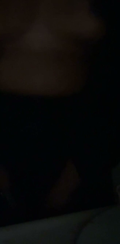 Natural titties bouncing up & down