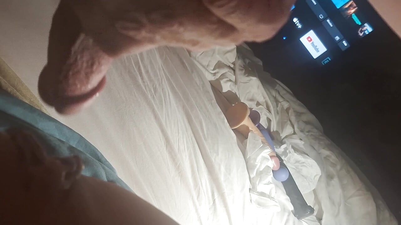 Ο Mac κάνει ένα ιδιαίτερο δώρο στην ετεροθαλή αδερφή