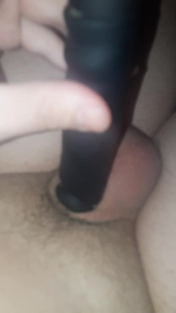 Fucking my clit