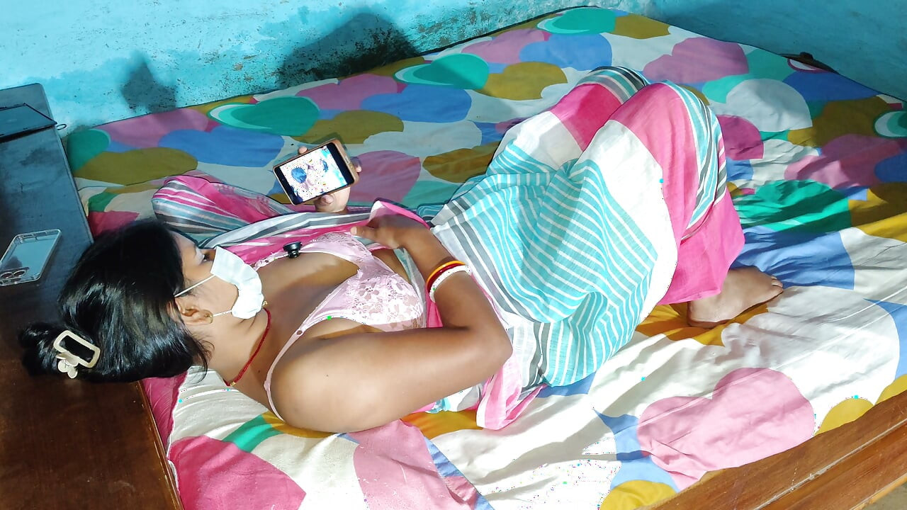 Bhabhi ne phone kar bhulai