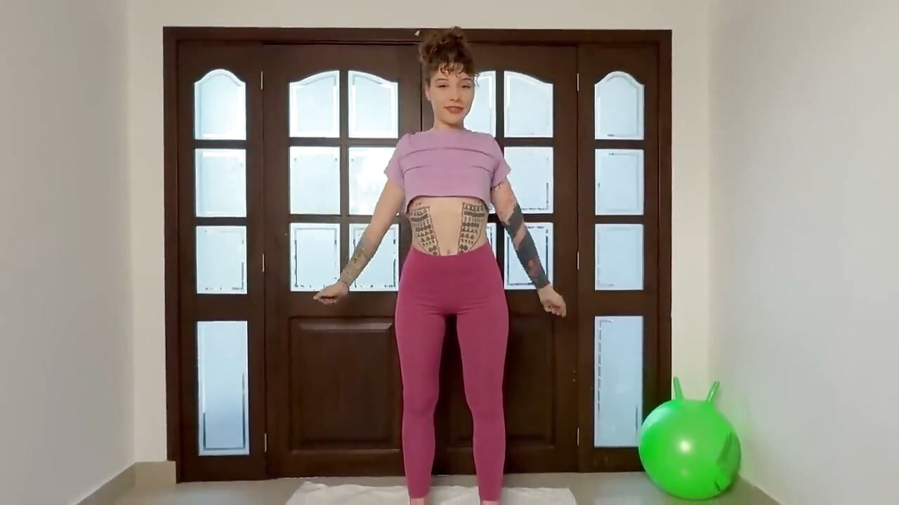 一起來做瑜伽吧