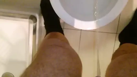 Pissing 2 - pisciata 2