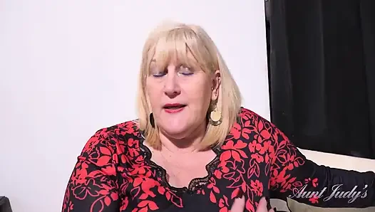 Bibitjudys - catherine si cewek semok dengan berbulu lagi sama tukang kebun