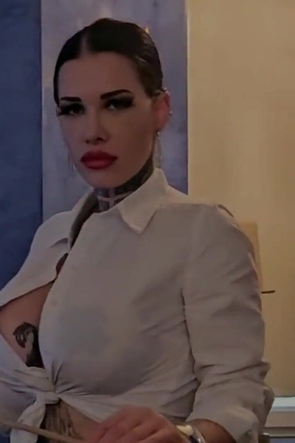 Strictsenz Trailer