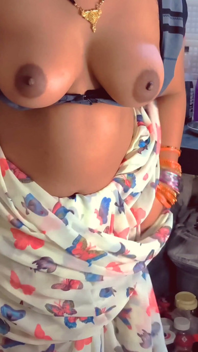 Stepmom Ko Goa Trip Ke Bahane Mood Me Lake Chhod | 片段 3
