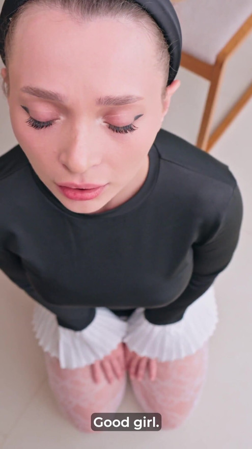 Cute Step Sister Made Me Cum Twice | Clip 1