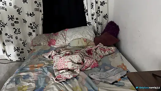 Istriku pengen di kamar mandi setiap pagi!